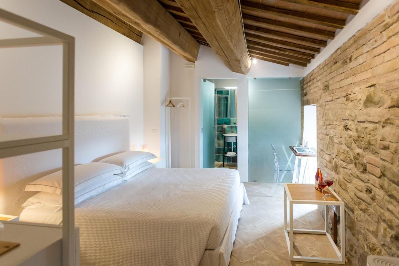 Castello Di Ramazzano - Tenute Aliani Perugia Eksteriør bilde