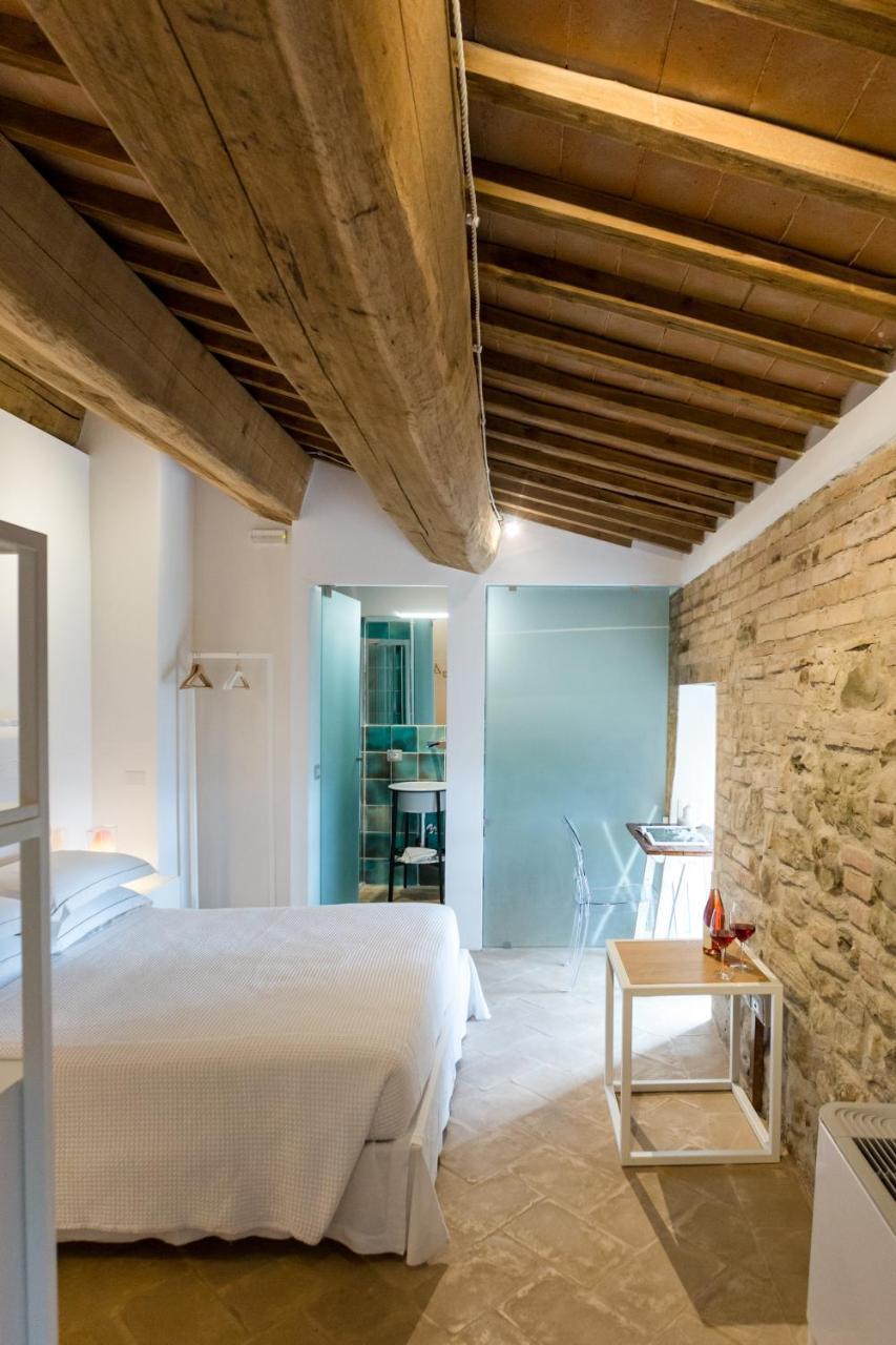 Castello Di Ramazzano - Tenute Aliani Perugia Eksteriør bilde