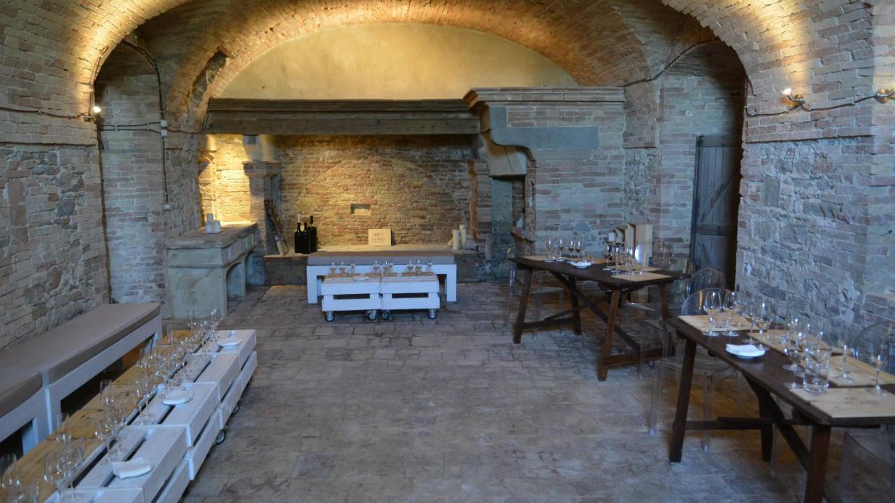 Castello Di Ramazzano - Tenute Aliani Perugia Eksteriør bilde